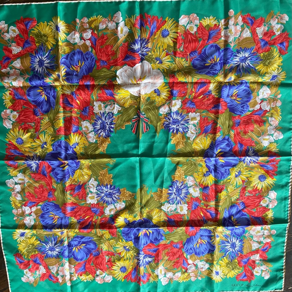 Gucci silk scarf
